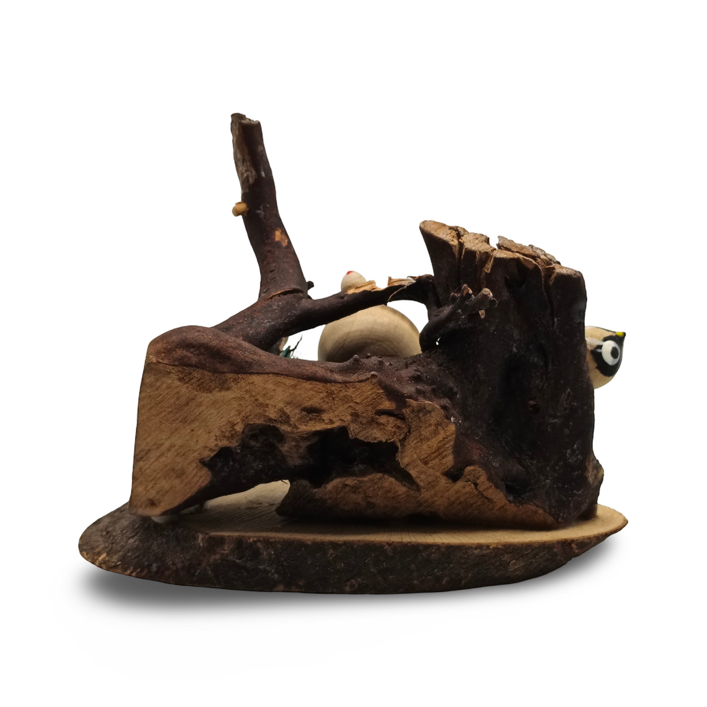 Diorama maman et enfant tanuki dans un tronc (Gunma)