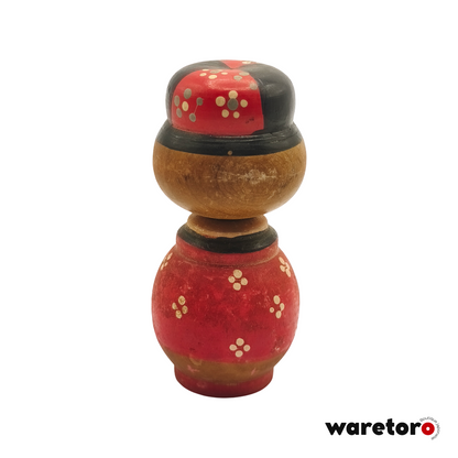 Petite Kokeshi créative rouge