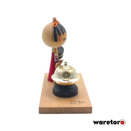 Kokeshi à la bouilloire du mont Aso (Kumamoto)
