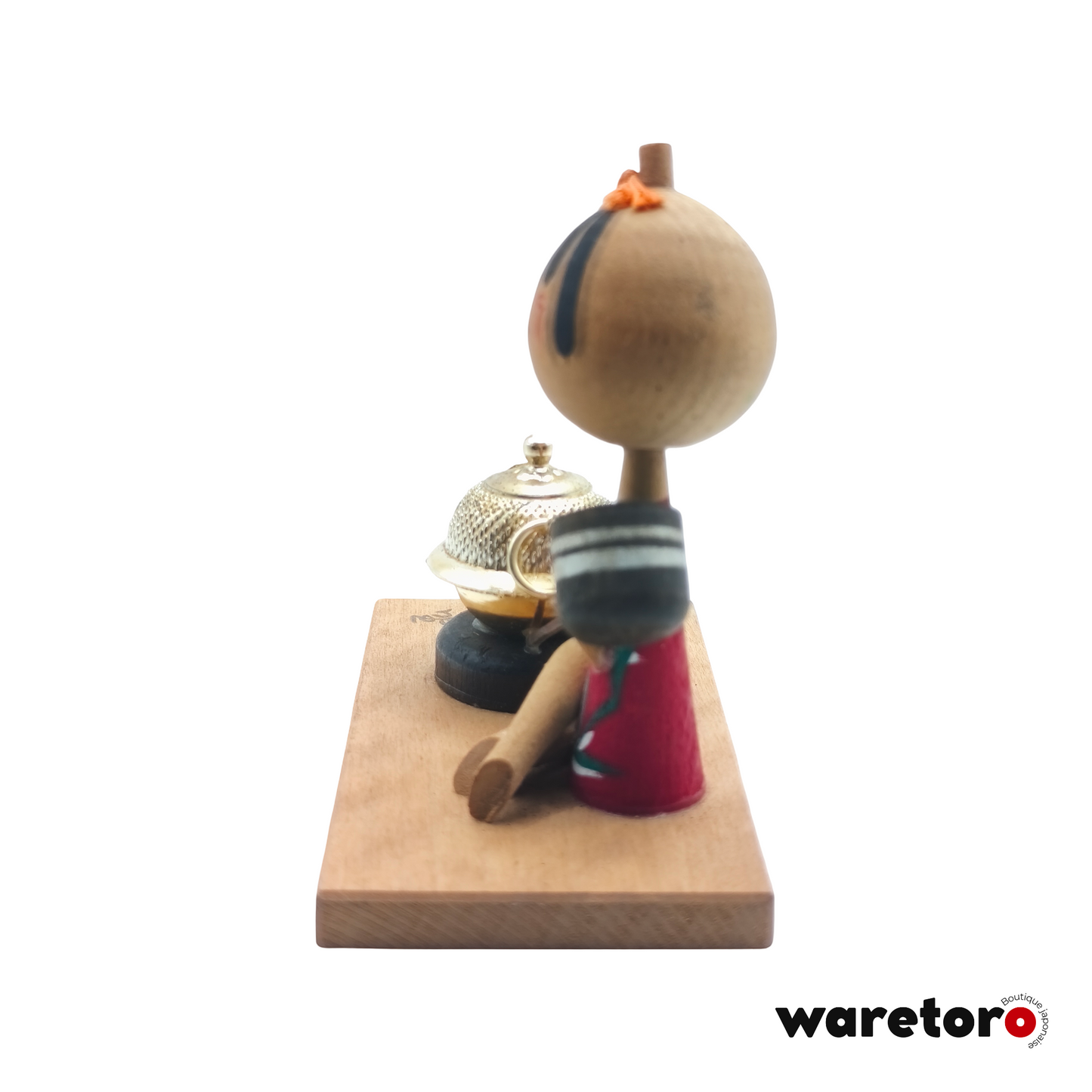 Kokeshi à la bouilloire du mont Aso (Kumamoto)