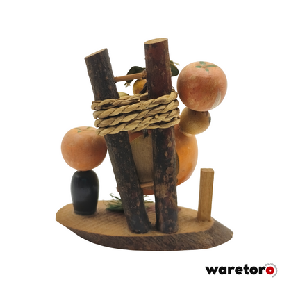 Kokeshi omiyage kaki (Hiroshima)